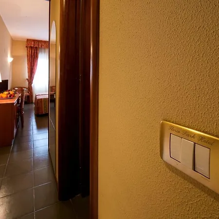 Th - Florio Park 4*