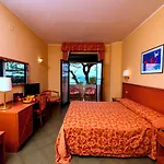 Hotel Th Cinisi - Florio Park Terrasini