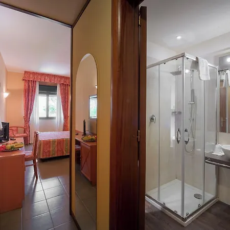 Th - Florio Park 4* 奇尼斯