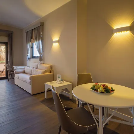 Th - Florio Park 4*