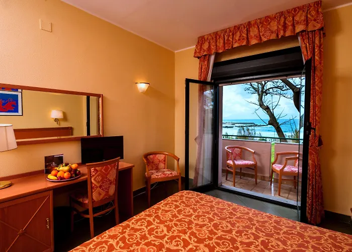 Hotel Th Cinisi - Florio Park Terrasini