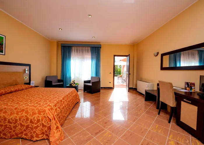 Th Cinisi - Florio Park 4*