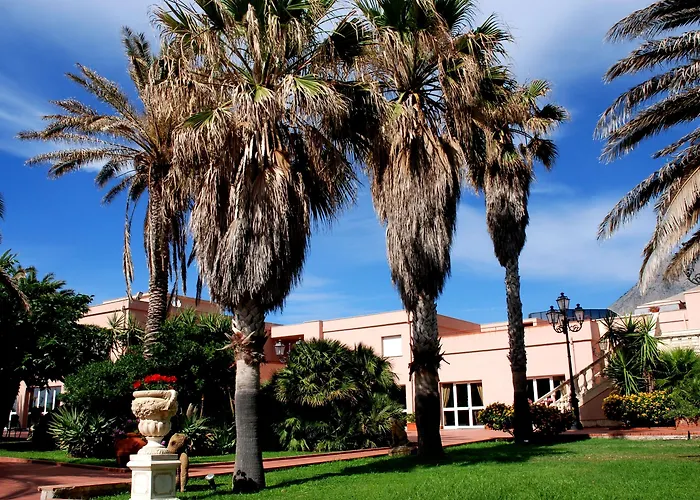 Th Cinisi - Florio Park 4*